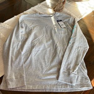 Vineyard Vines long sleeve tee NWT